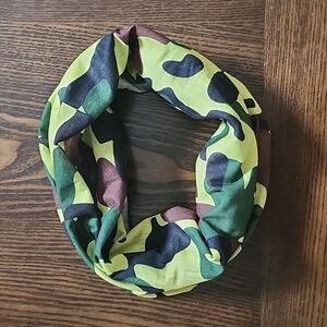 NEW Camo headband/tube bandana/neck gaiter/cowl